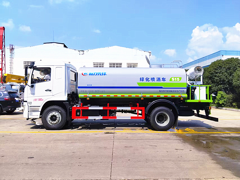 國六東風(fēng)多利卡D9霧炮車
